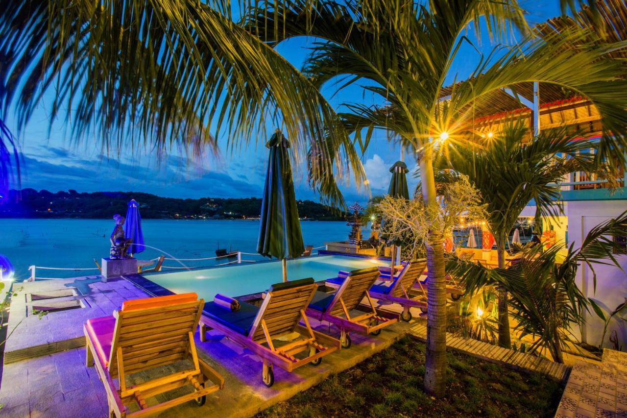 Aurora Beach View Lembongan Exterior foto